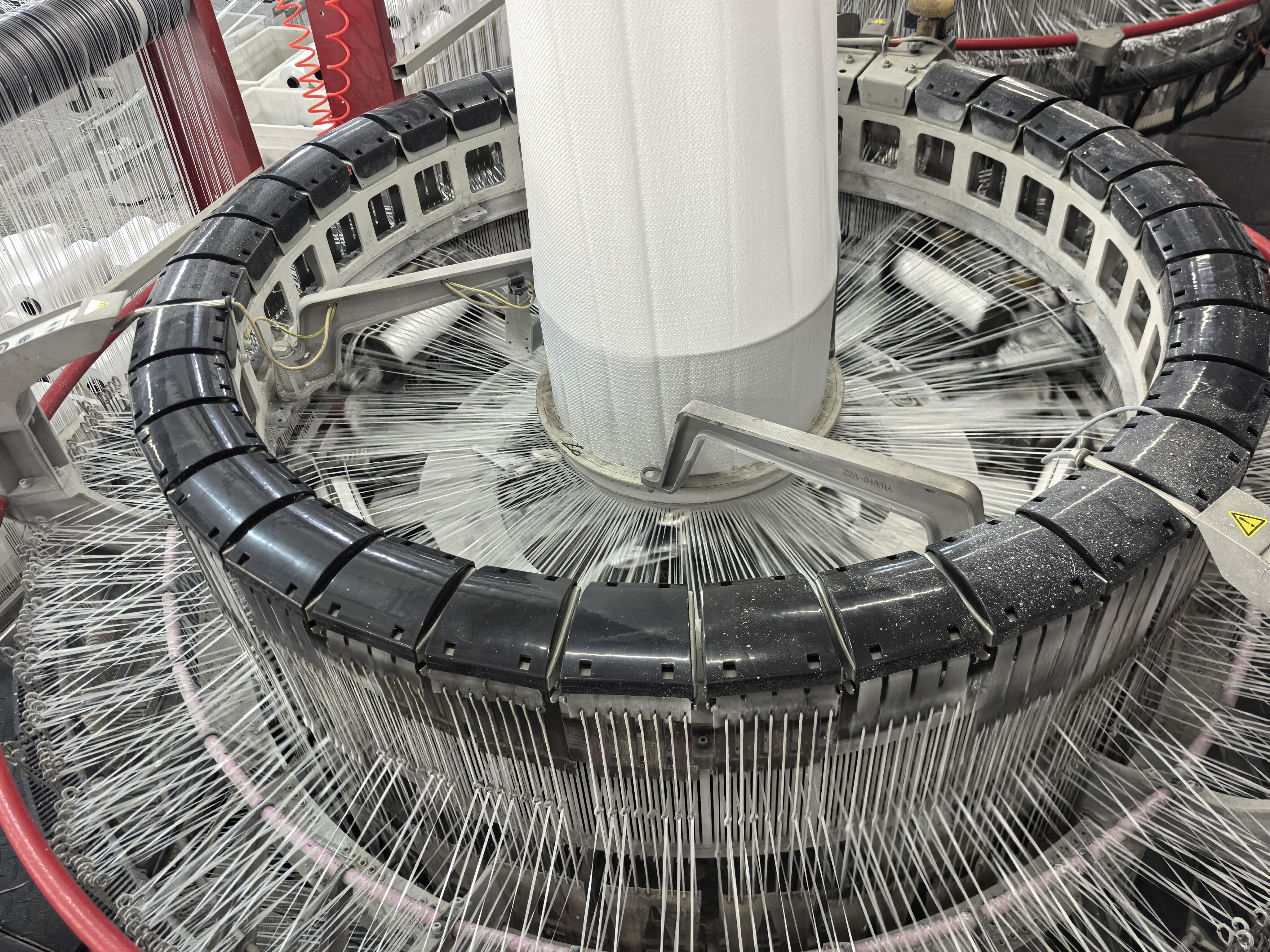 circular weaving video, shuttle weaving section