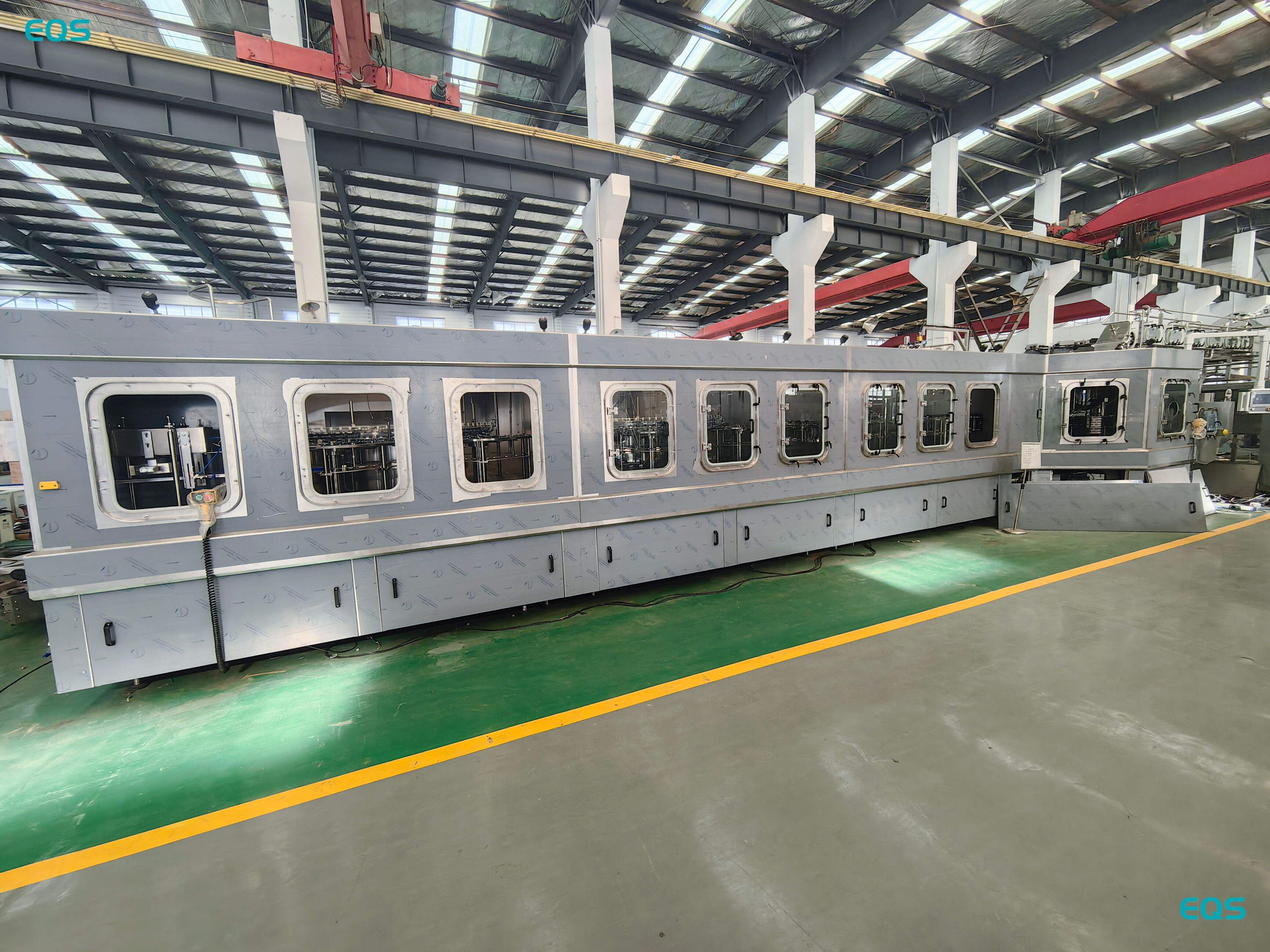 ultra clean filling machine.jpg