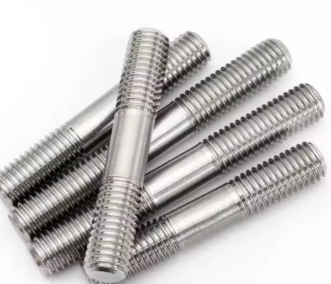 How to Pick Stud Bolts for Flange Connection?
