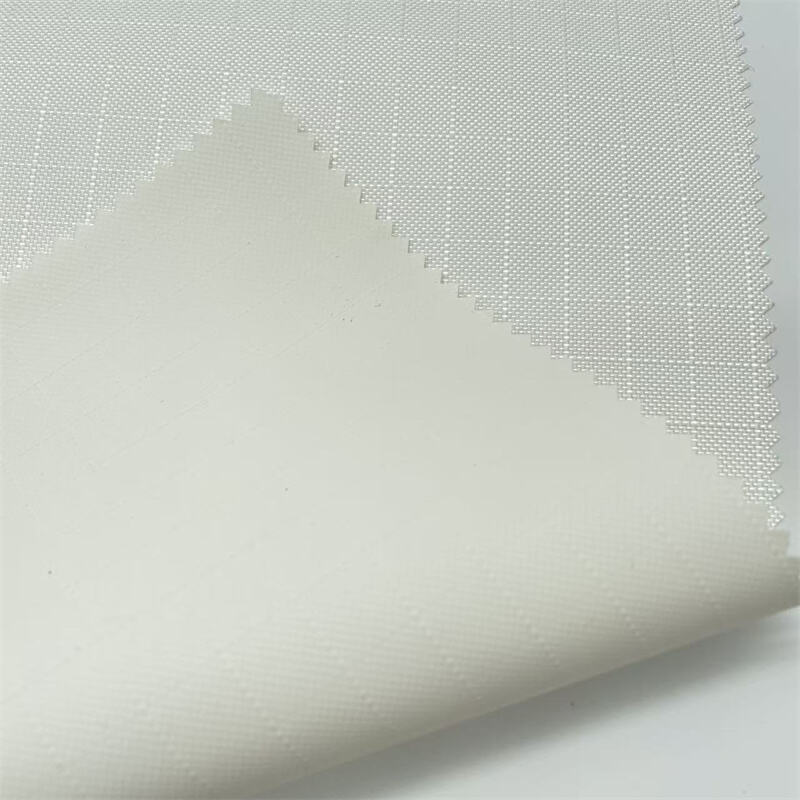 NFPA 701 flame retardant PU coated HT polyester 840D high tenacity rip-stop oxford fabric with durable water repellent