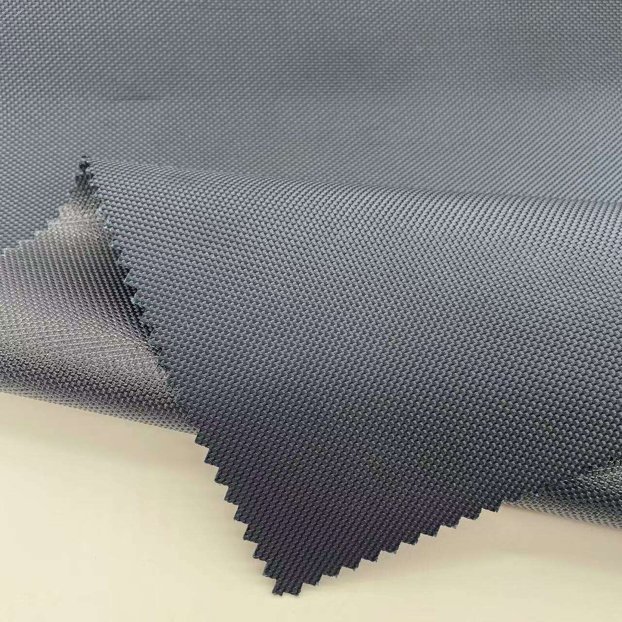 1680D PU coated Polyester oxford fabric with durable water repellent 