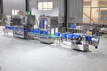 Canada 20L Drum Lube Oil Filling Servo Capping Machine Line