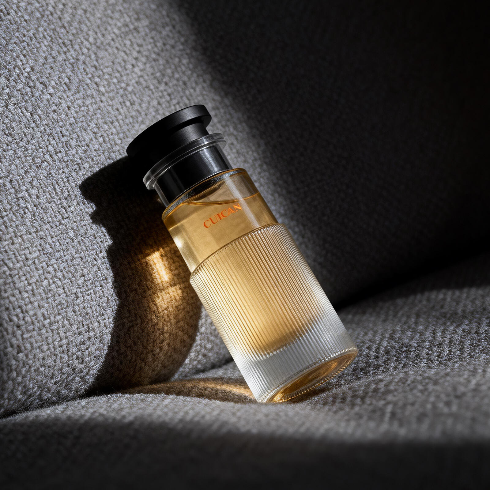 New Design Glass Perfume Bottle: Create Your Exclusive Experience 