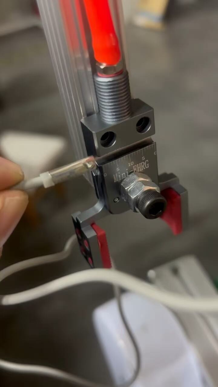 Häufige Probleme beim Spannen von Mikrobauteilen (und wie Mini-Fixtures diese lösen)
