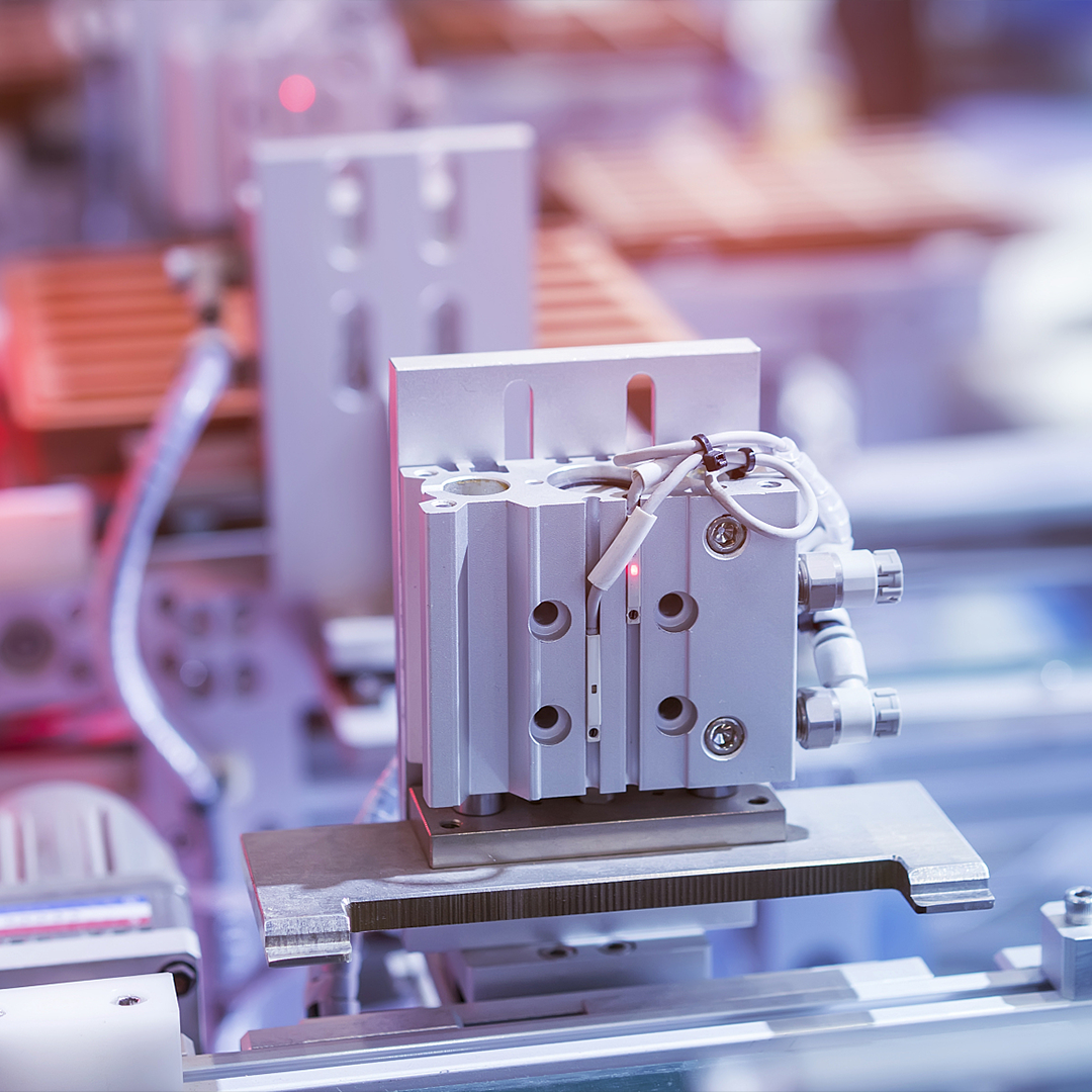 TCL Compact Pneumatic Cylinder: Triple Rod, Triple Axis with Guide Rod – Precision Redefined​
