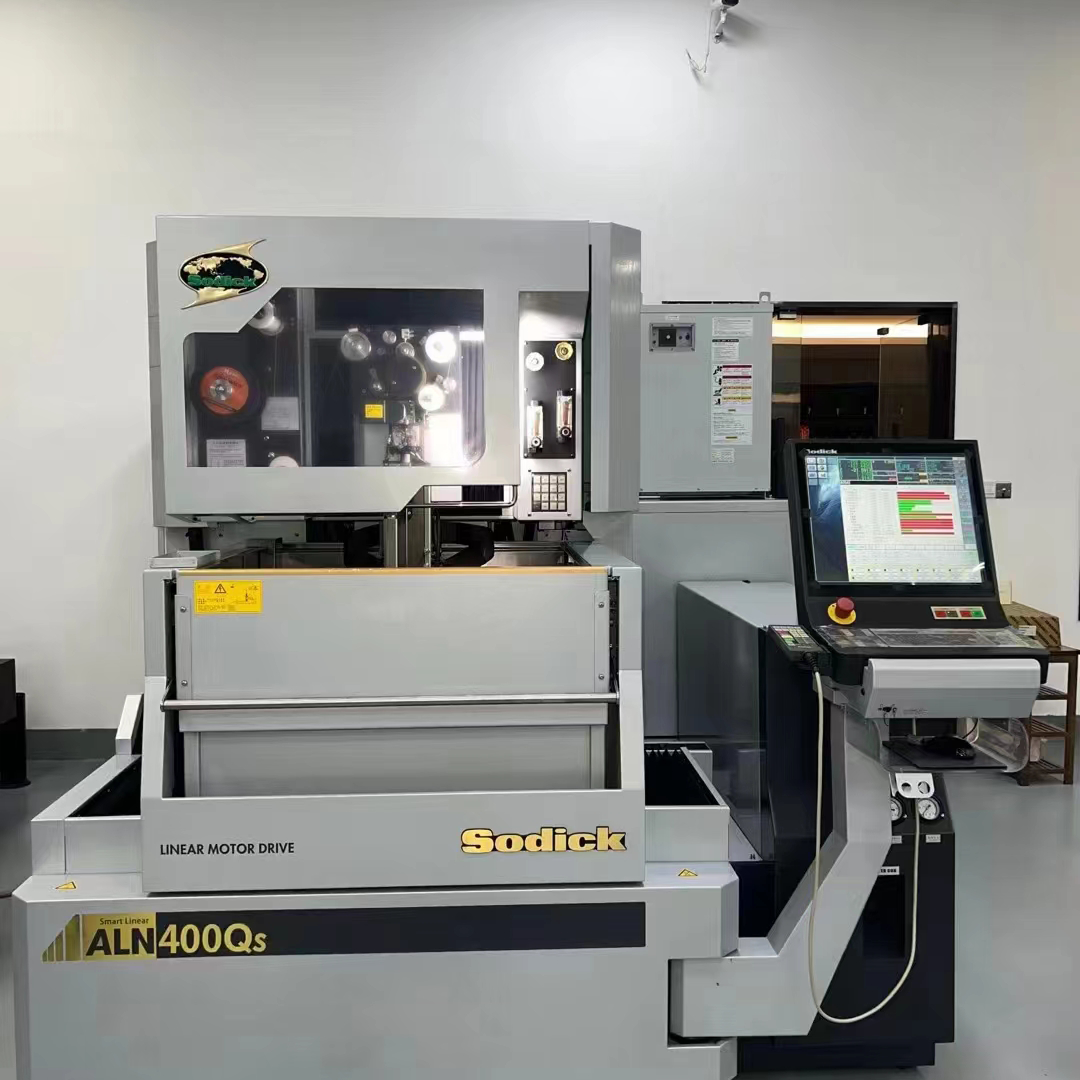 عرض تشغيل CNC متعدد المحاور: أشكال معقدة يتم تصنيعها بسهولة