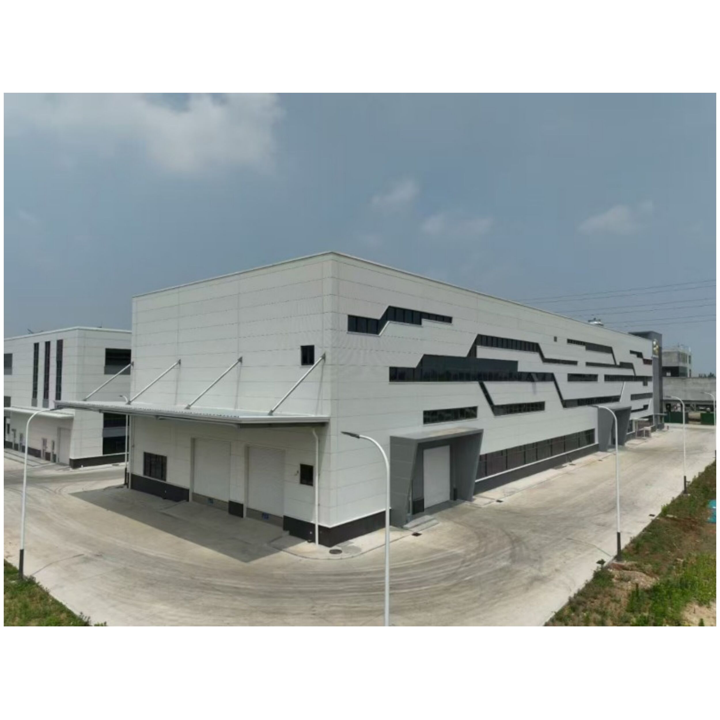 High Quality & Low Cost Steel Structure Building with Large Space for Warehouse and Garage Storage Organization