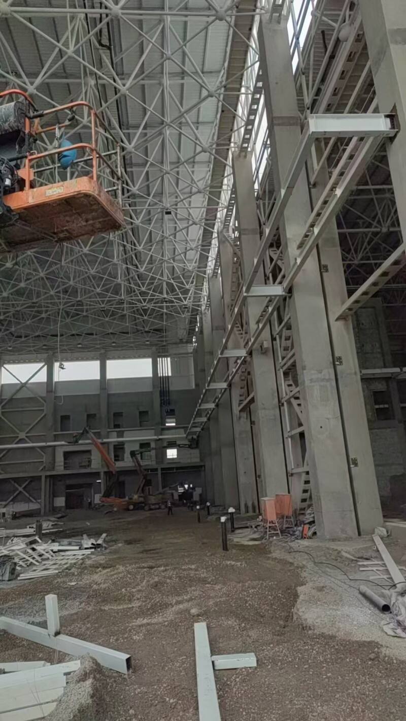 Bangunan Bertulang Baja: Solusi Perkotaan yang Berkelanjutan