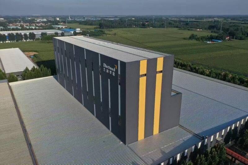 Comparaison des structures en acier avec les matériaux de construction traditionnels