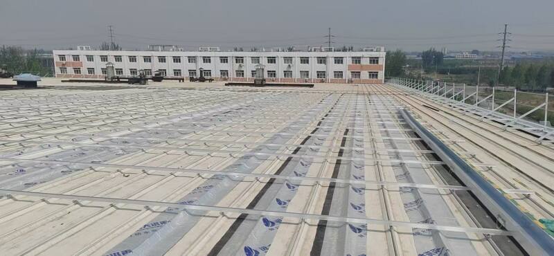 ساختمان‌های فولادی: ویژگی‌های کاهش نویز