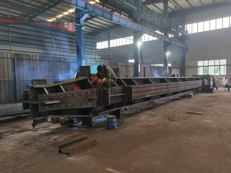 Ocenjevanje življenjskega cikla jeklenih konstrukcij