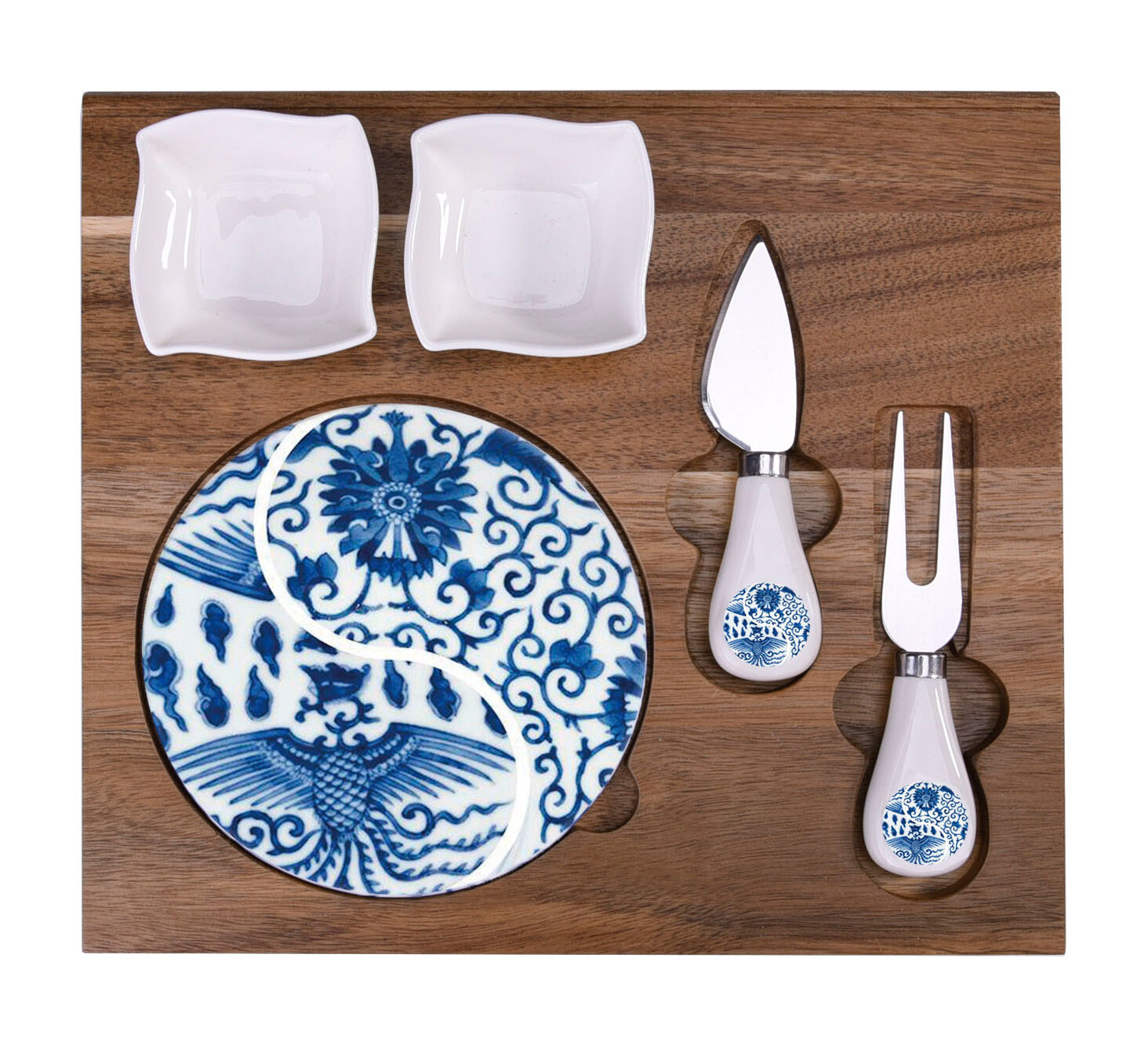 Emelje kulcsdooli élményét a mi fafaragott sajttálcánkkal