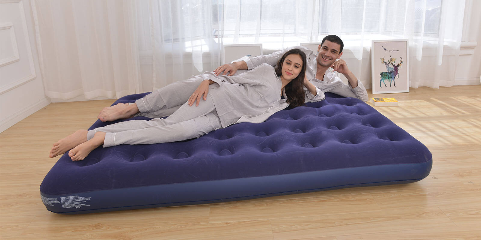 queen size inflatable mattress.jpg