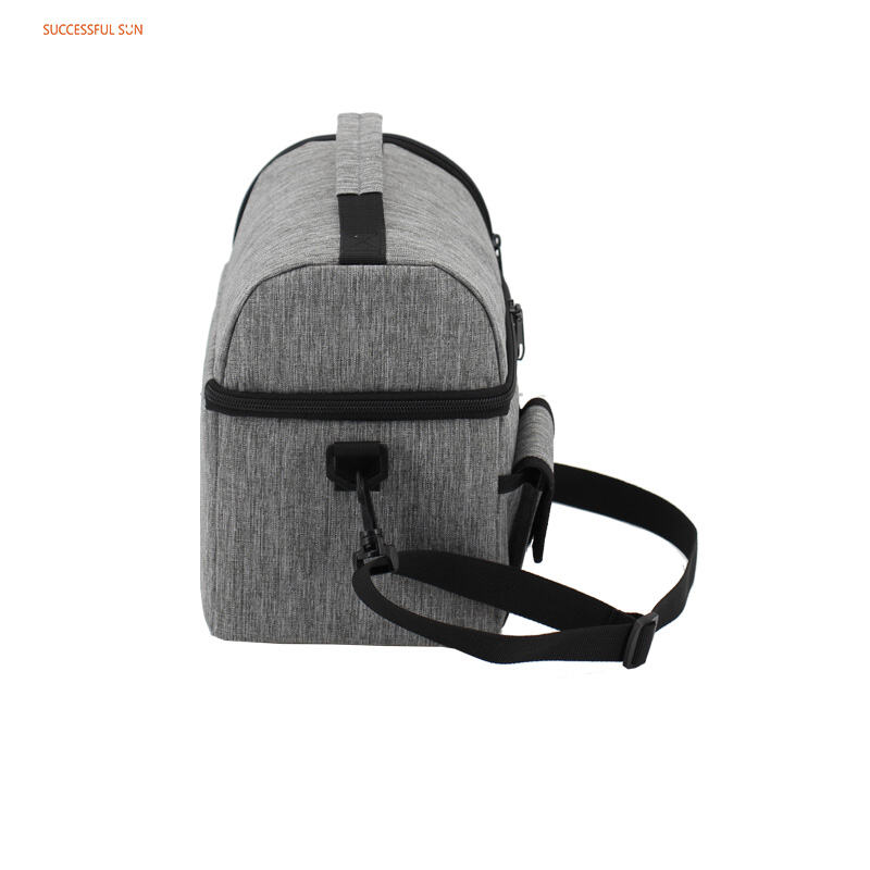 Leak-Proof Design with User-Friendly Features