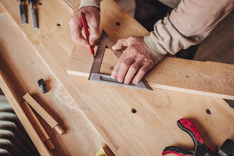 The Essence of Woodworking for Hobbyists and Professionals