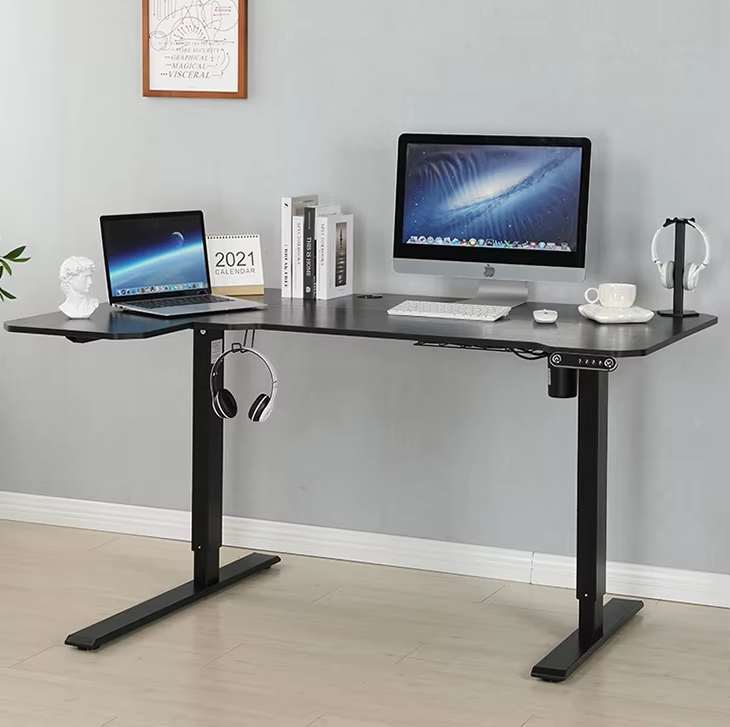 The advantages of standing desk: improving posture and work efficiency
