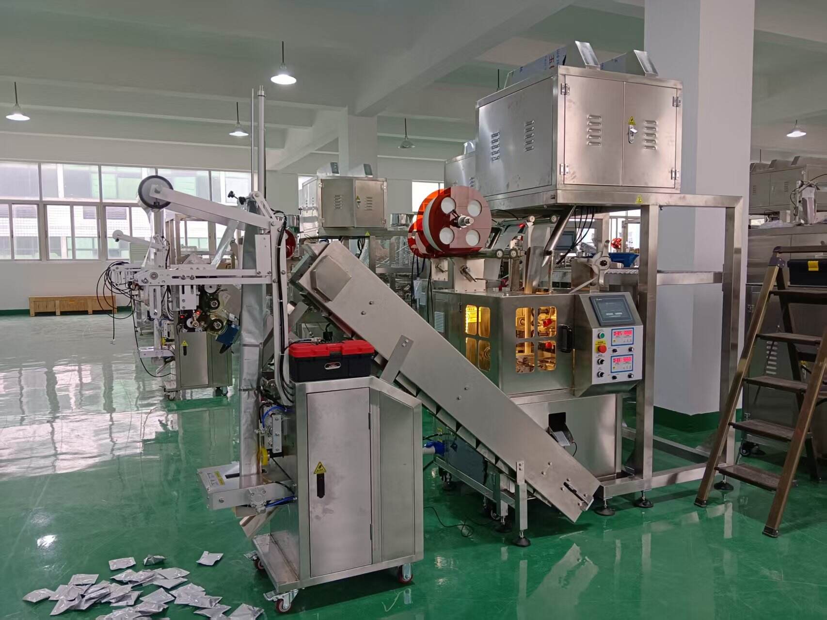 Your Wholesale Partner for Packaging Excellence