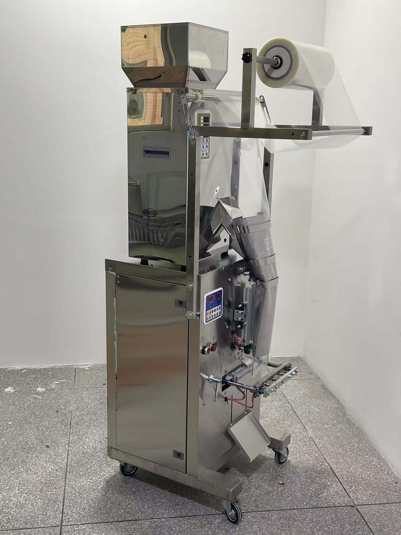 Finding the Right Pouch Filling Machine Price for Your Specific Needs