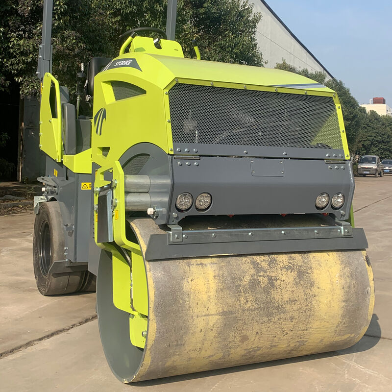 Roller Compactor with Customization Options