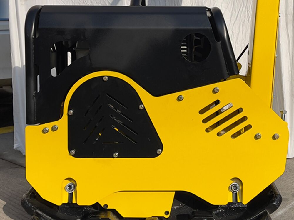 发动机仓Engine compartment.jpg