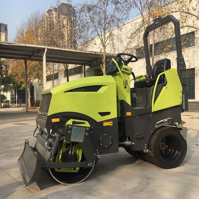 Uusi suunnittelu – tienrullauskone bulldozeriterällä