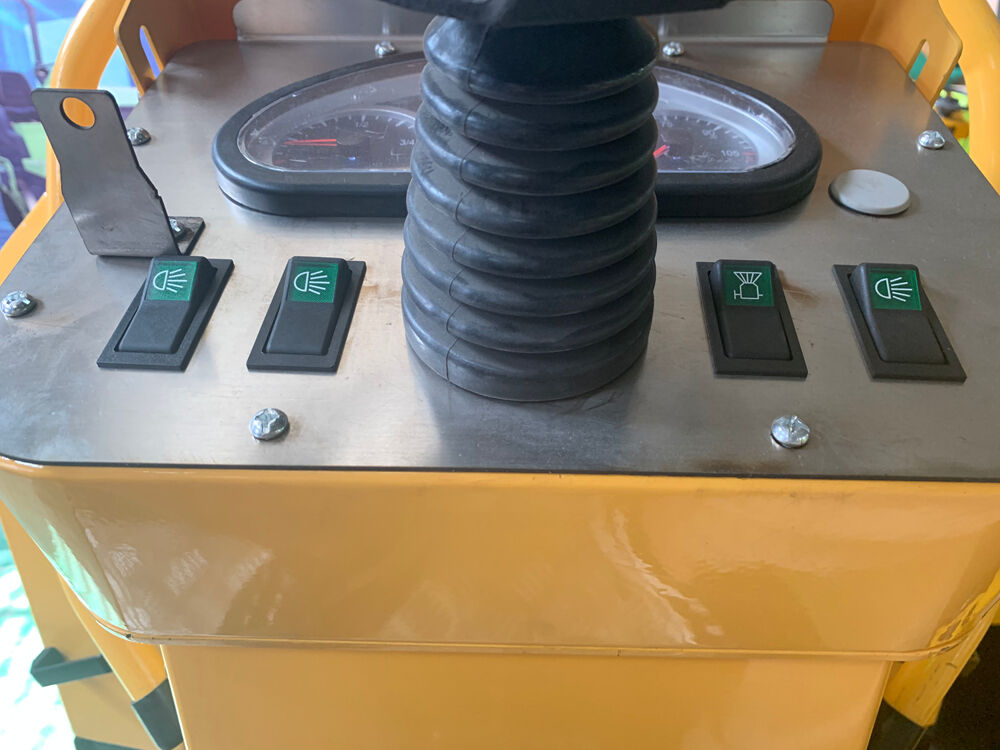 操作台Operating station.jpg