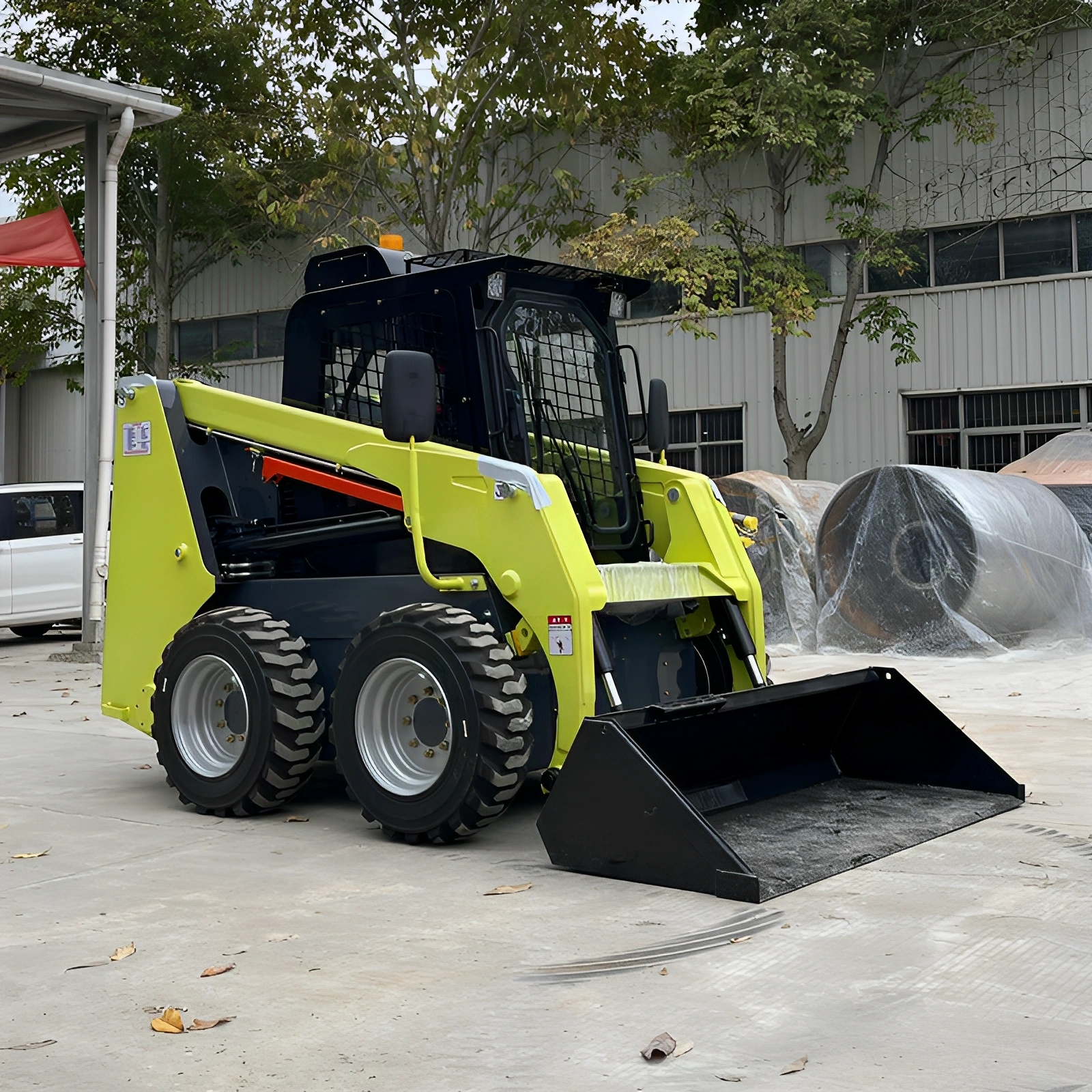 Quais Acessórios para Carregadeiras de Giro Compacto São Mais Úteis?