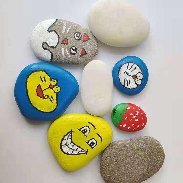 Durabilitate Fără Egale a Pietrelor Albe