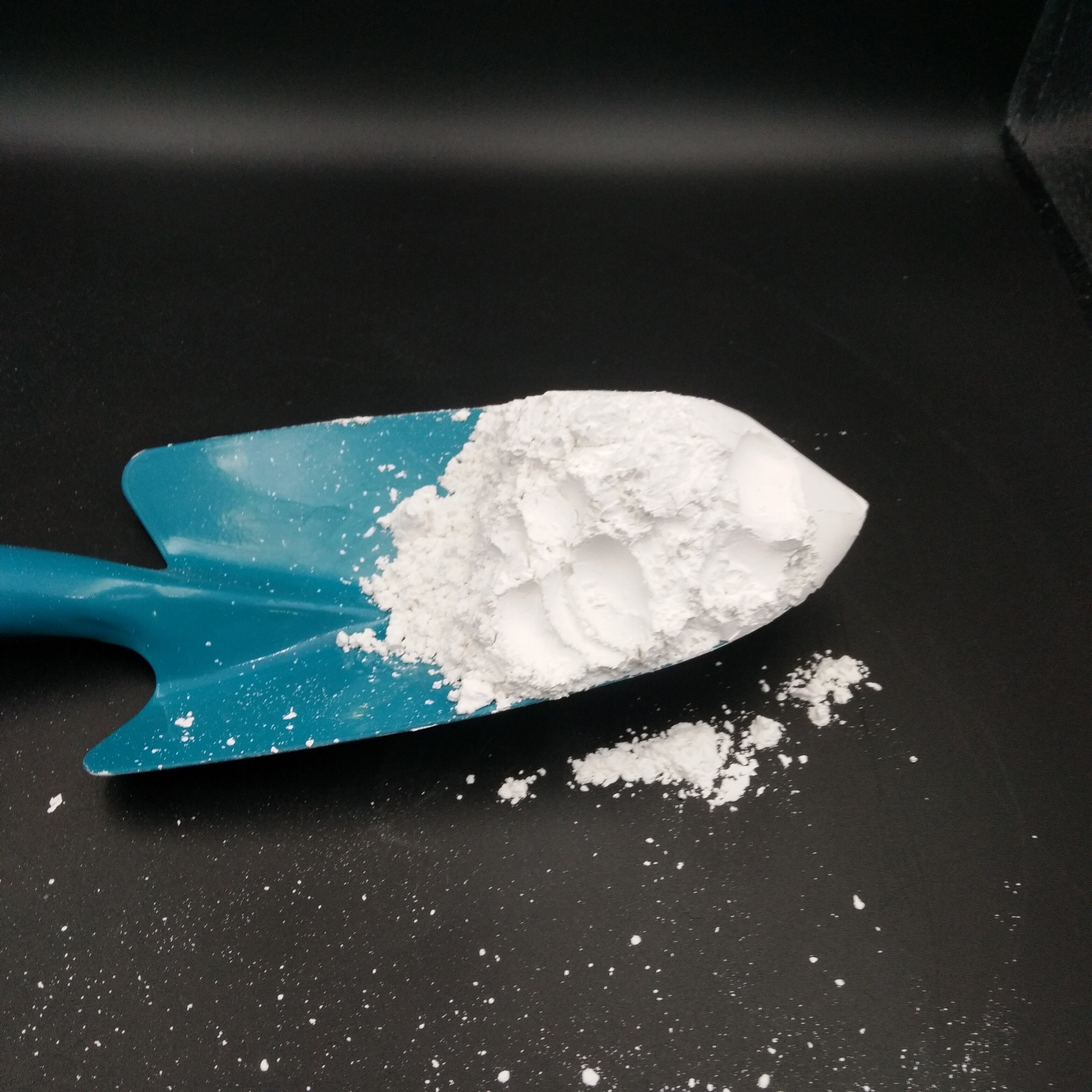 The Superior Choice for Sodium Bentonite Solutions