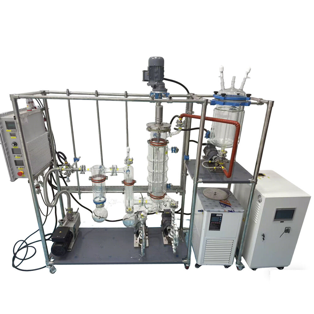 গ্লাস ওয়াইপড ফিল্ম ডিস্টিলেশন পদ্ধতি ব্যবহার করে দক্ষতা চরমে তুলে আনা