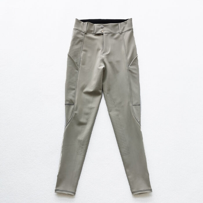How to Ensure the Perfect Fit for Equestrian Riding Pants