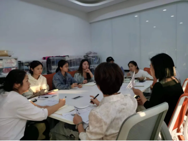 a day in the office hard work  warm camaraderie at bizarre sports-11