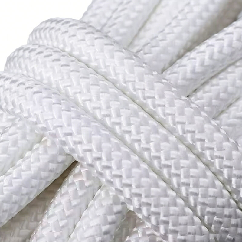 Hvordan sammenlignes polyesterreb med nylon og polypropylen til industriel brug?
