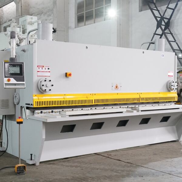 Automating the Feeding Process of Shearing Machines
