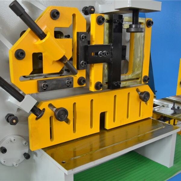 CNC Control on advanced level