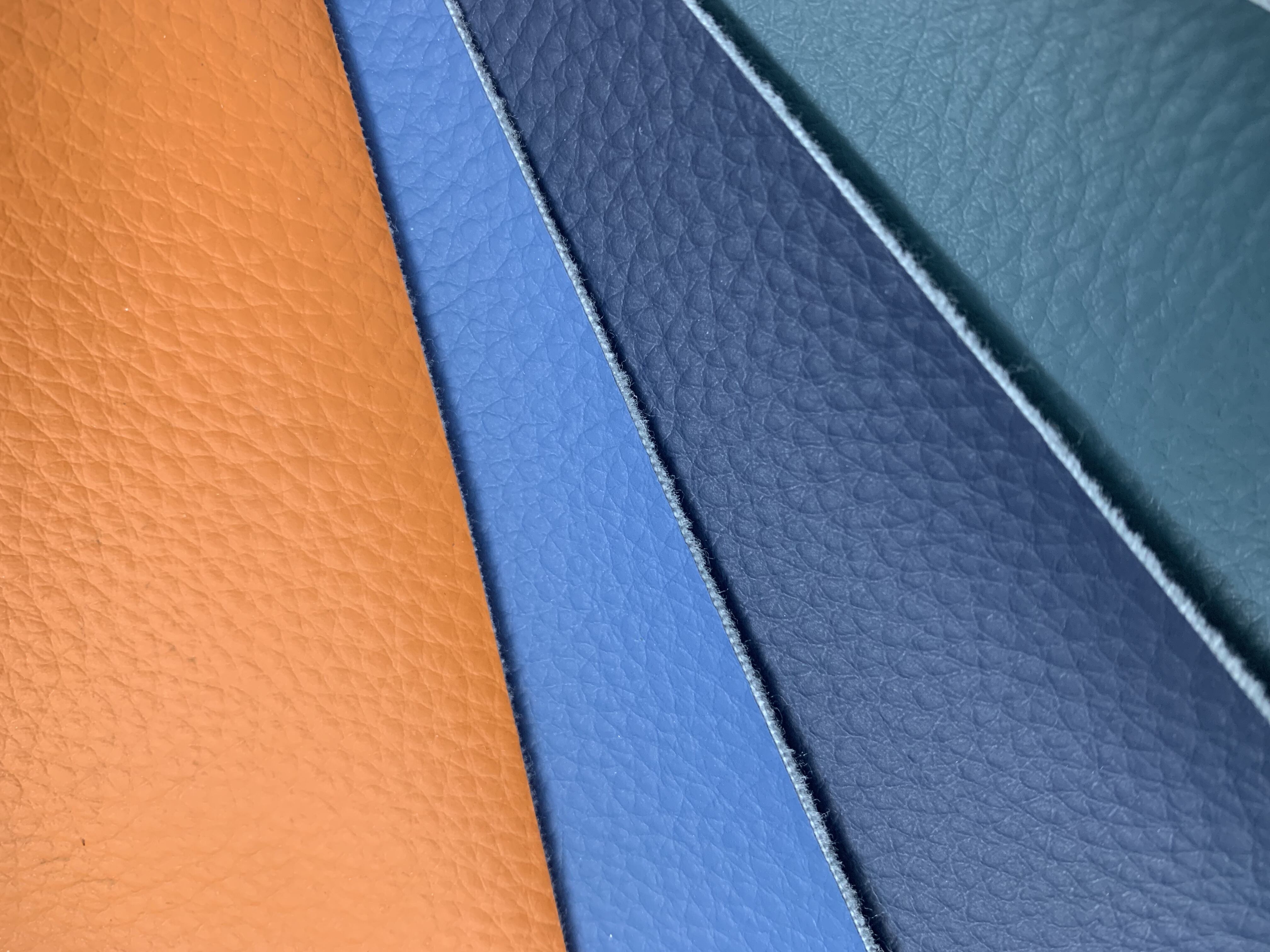  Anti-fouling performance of CIGNO leather: Easily deal with various stains in life