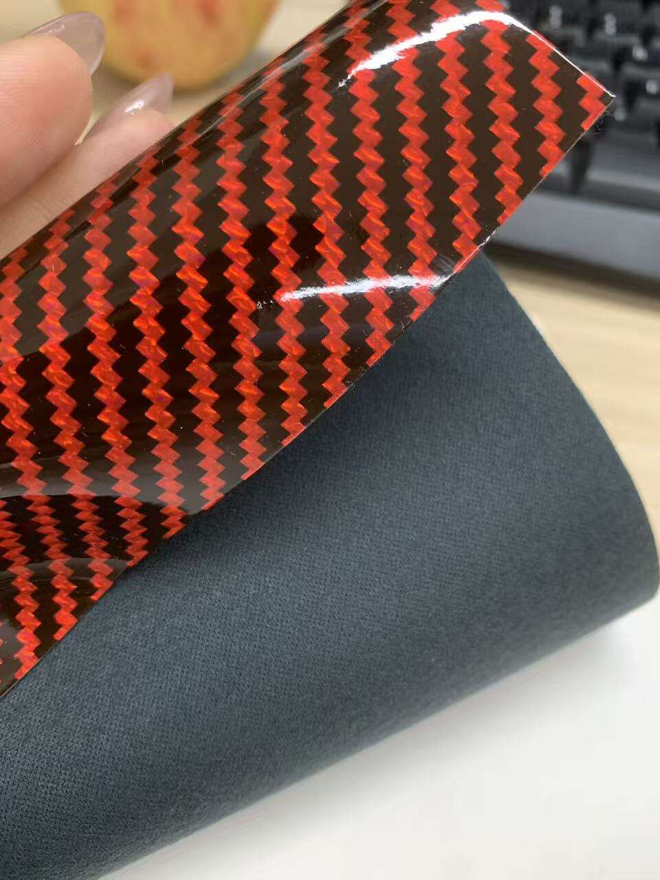 Da sợi carbon microfiber cho vô lăng ô tô