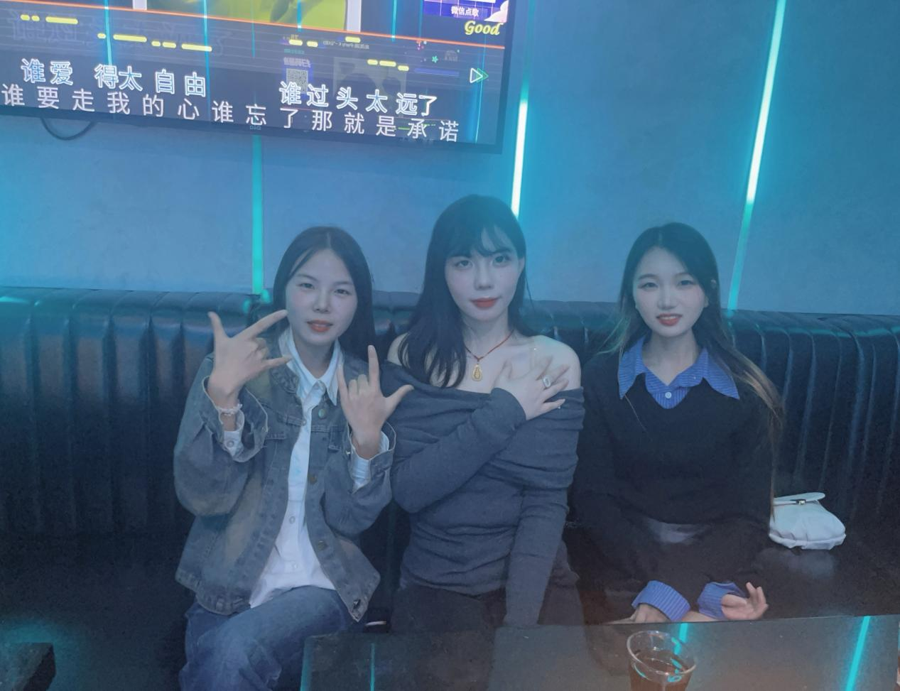 Wenzhou Zhongzhe Electric Co., Ltd. Boosts Team Cohesion Through Purposeful Corporate Retreat, Highlighting Strength as a Warm and Reliable Electrical Protection Brand-1