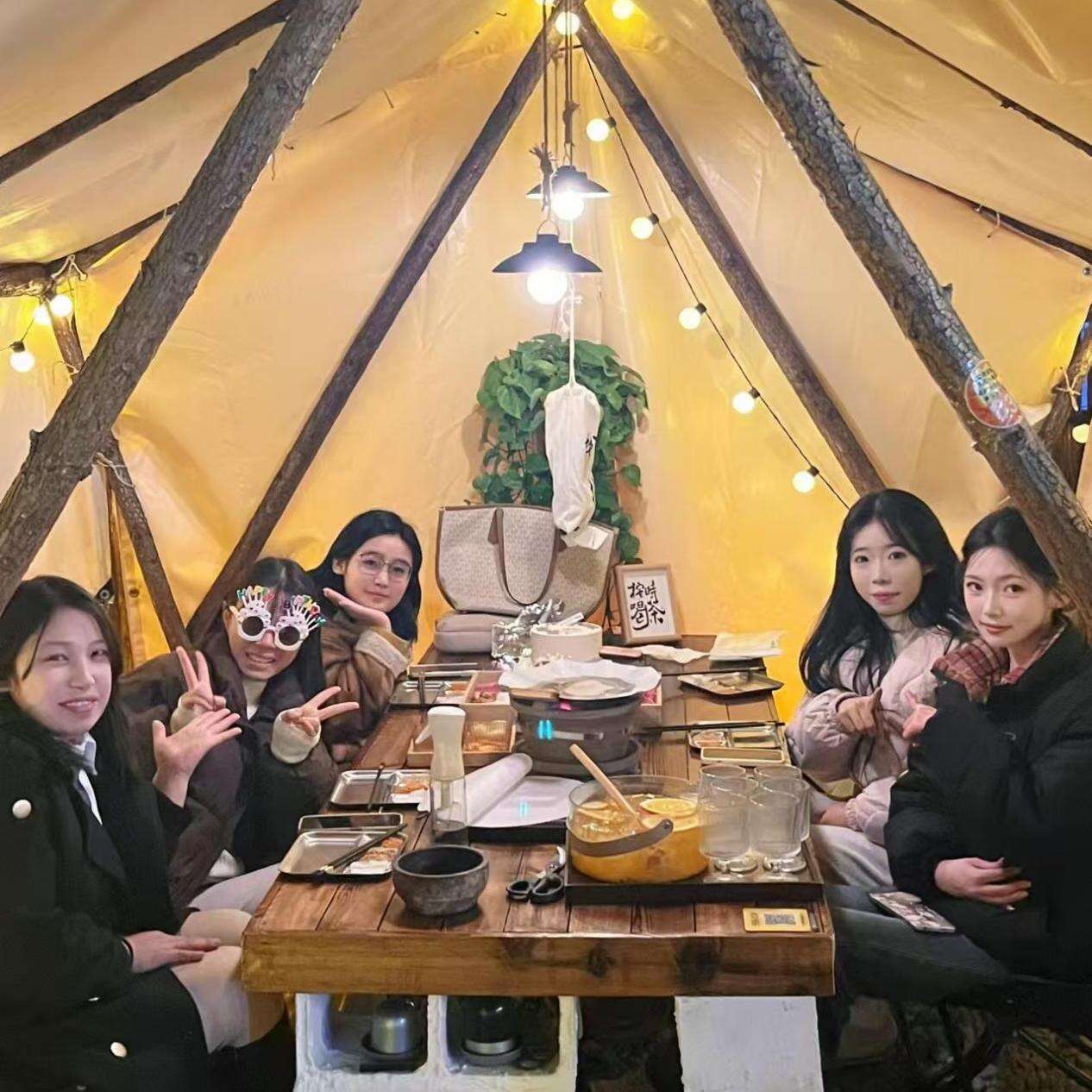 Wenzhou Zhongzhe Electric  Co., Ltd. Hosts Inspiring Corporate Retreat, Highlighting Strong Team Spirit and Reinforcing Status as Reliable Voltage Protector Brand