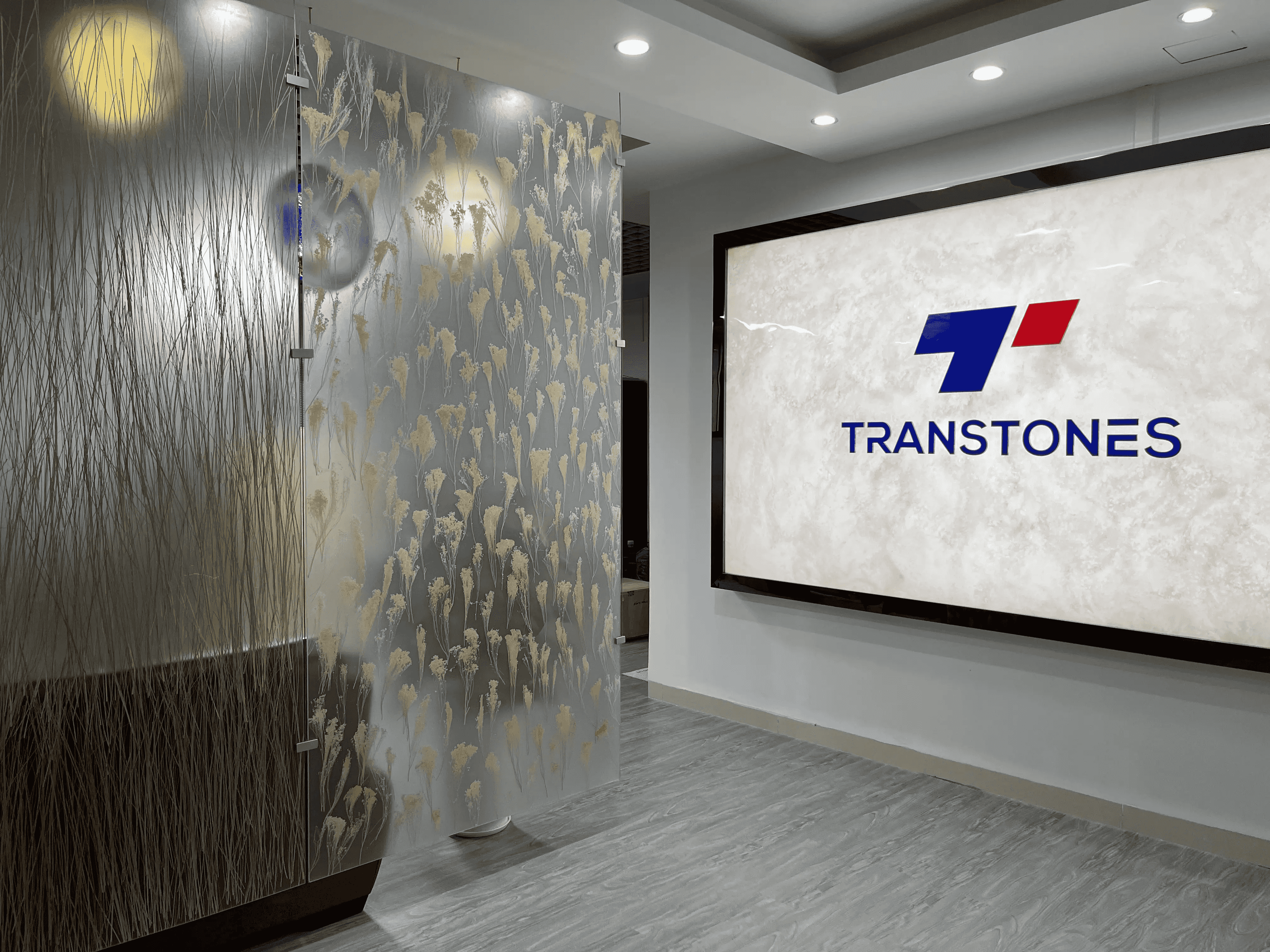 Resin Panel: Resin-Based Decorative Sheets