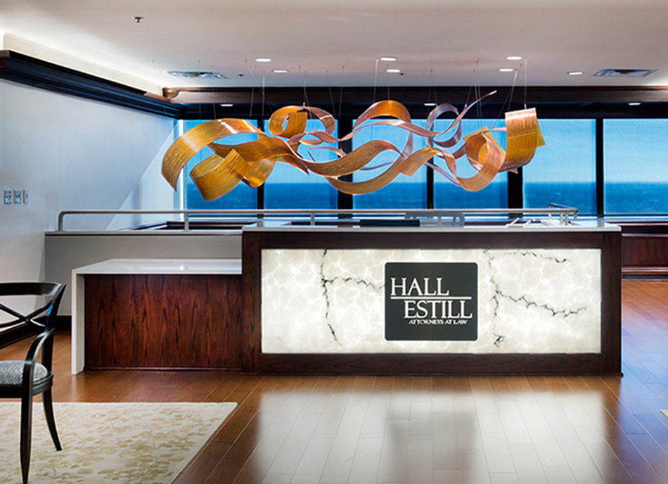 Quel panneau mural décoratif convient aux intérieurs modernes de maison ?