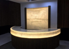 Can resin panels be customized for commercial spaces?