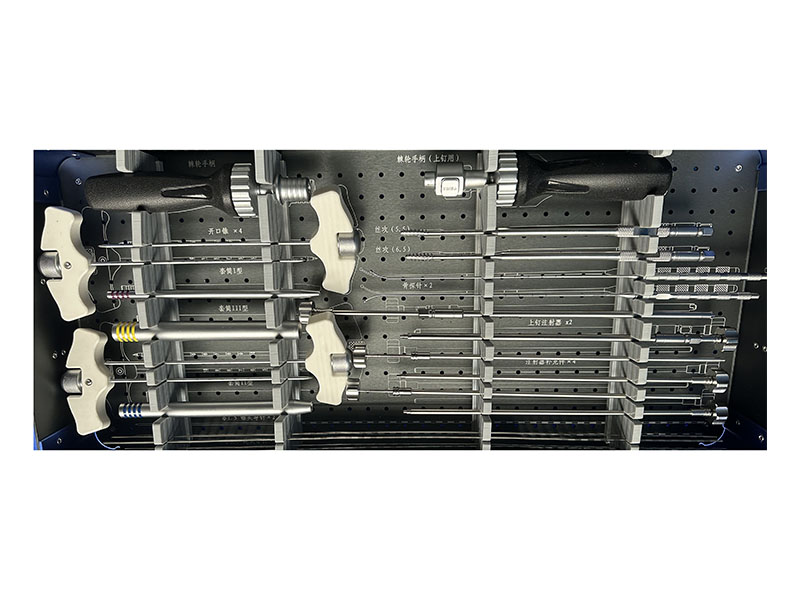 4mm sized CoCrMo screw-rod system meeting the specific orthopedic correction requirements for cervical spine deformities.