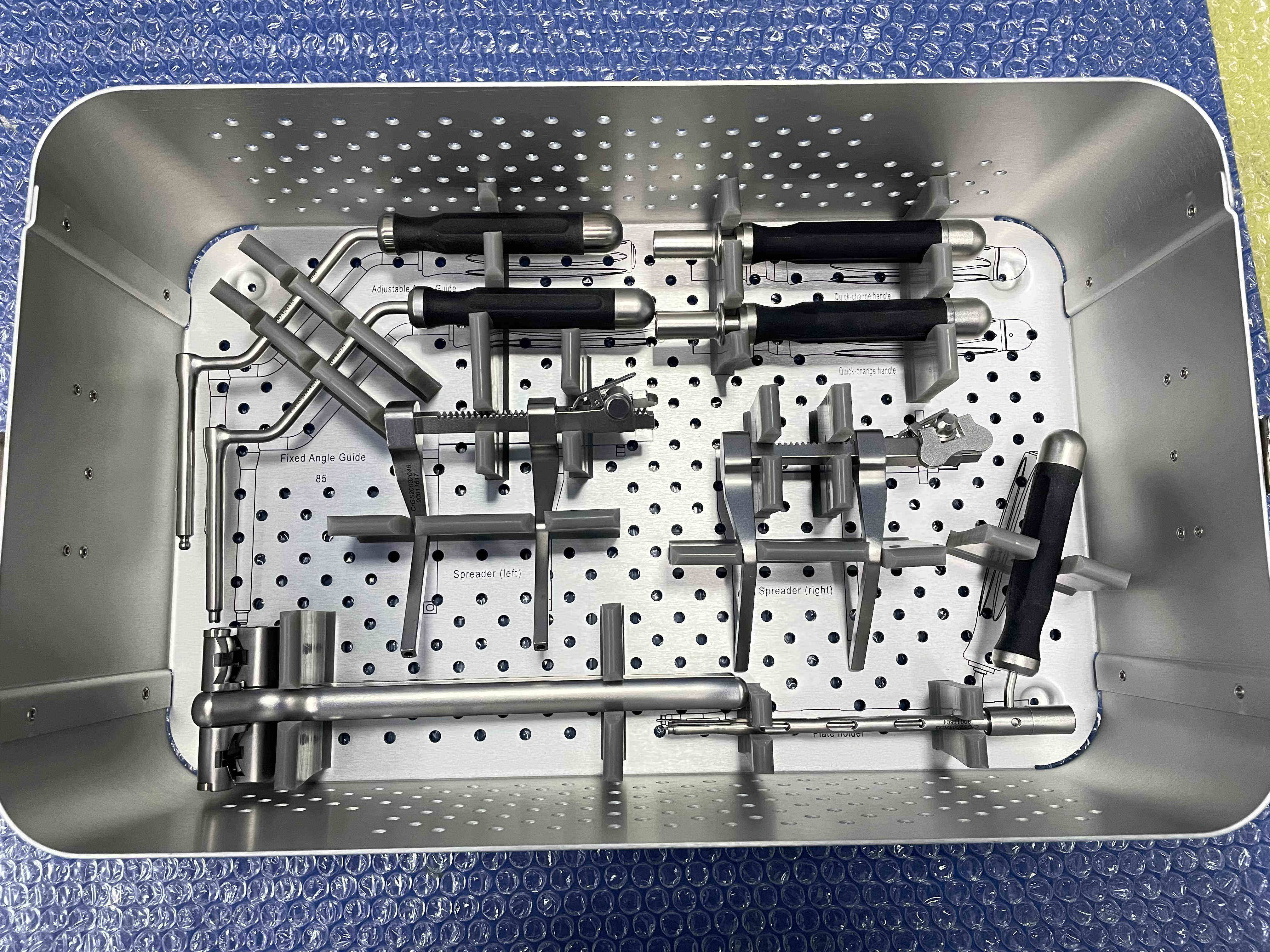 Customizable Design for Surgical Precision