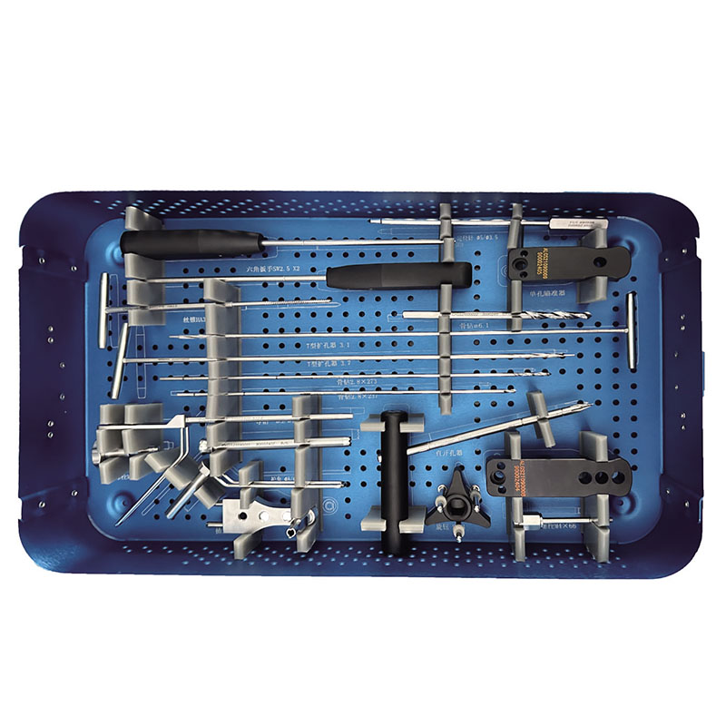 Miniature intramedullary nail instrument for ulnar and radius
