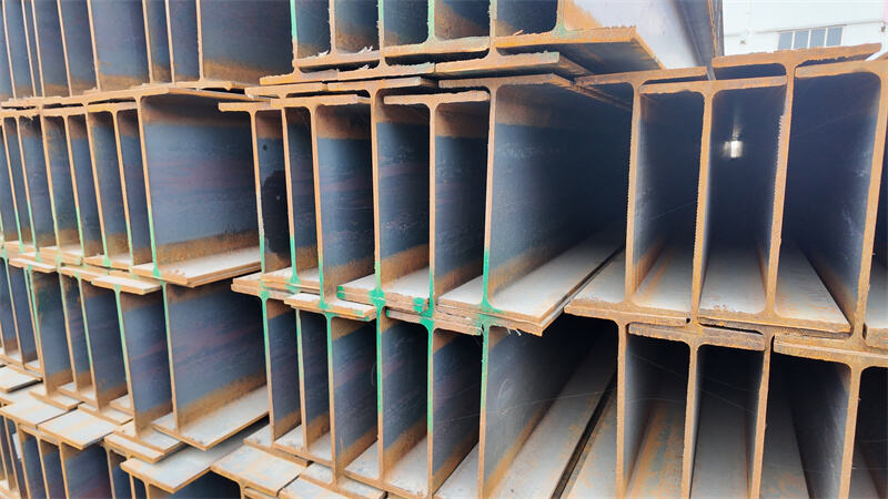 carbon steel structure i beam.JPG