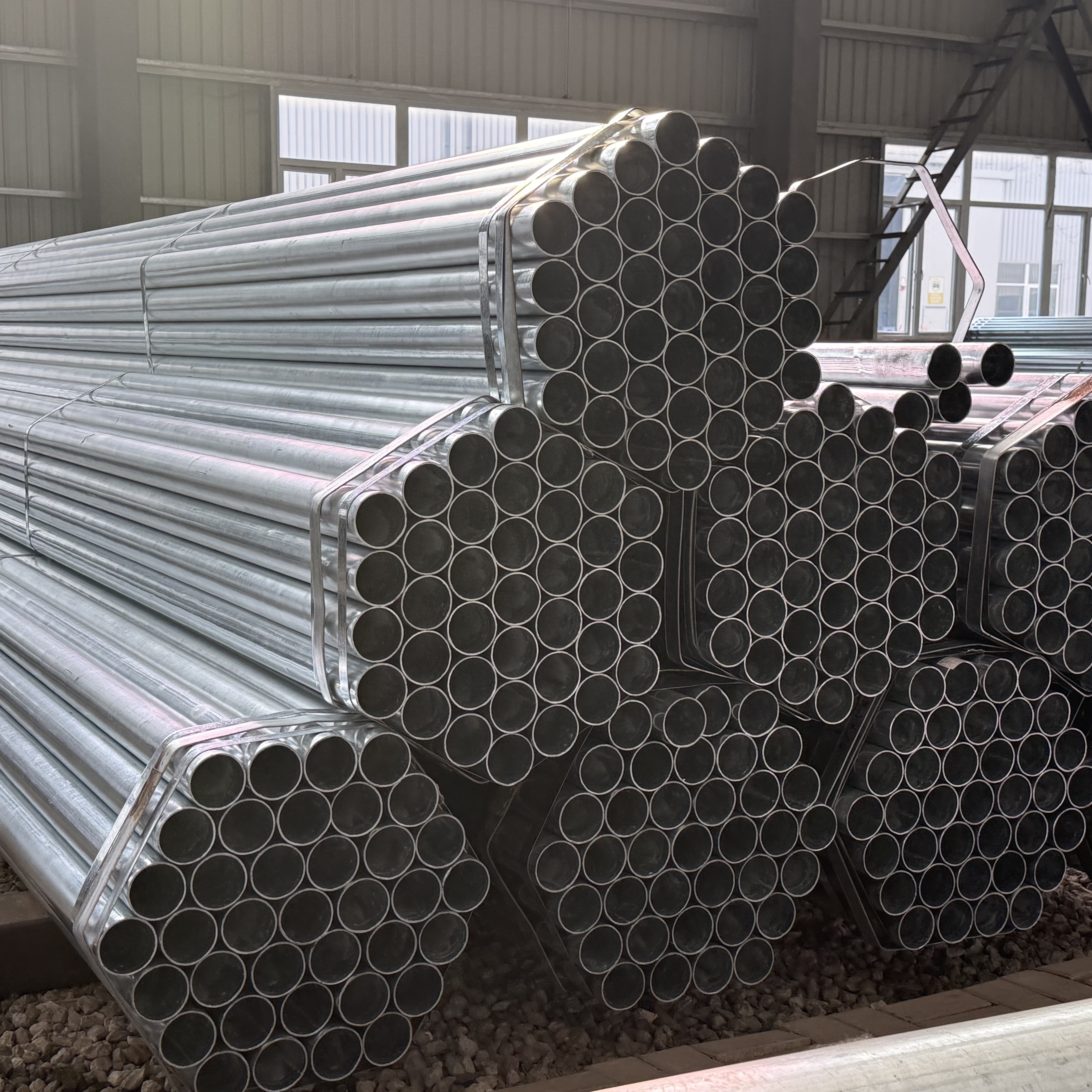 display (2)(776b9a5051).JPG