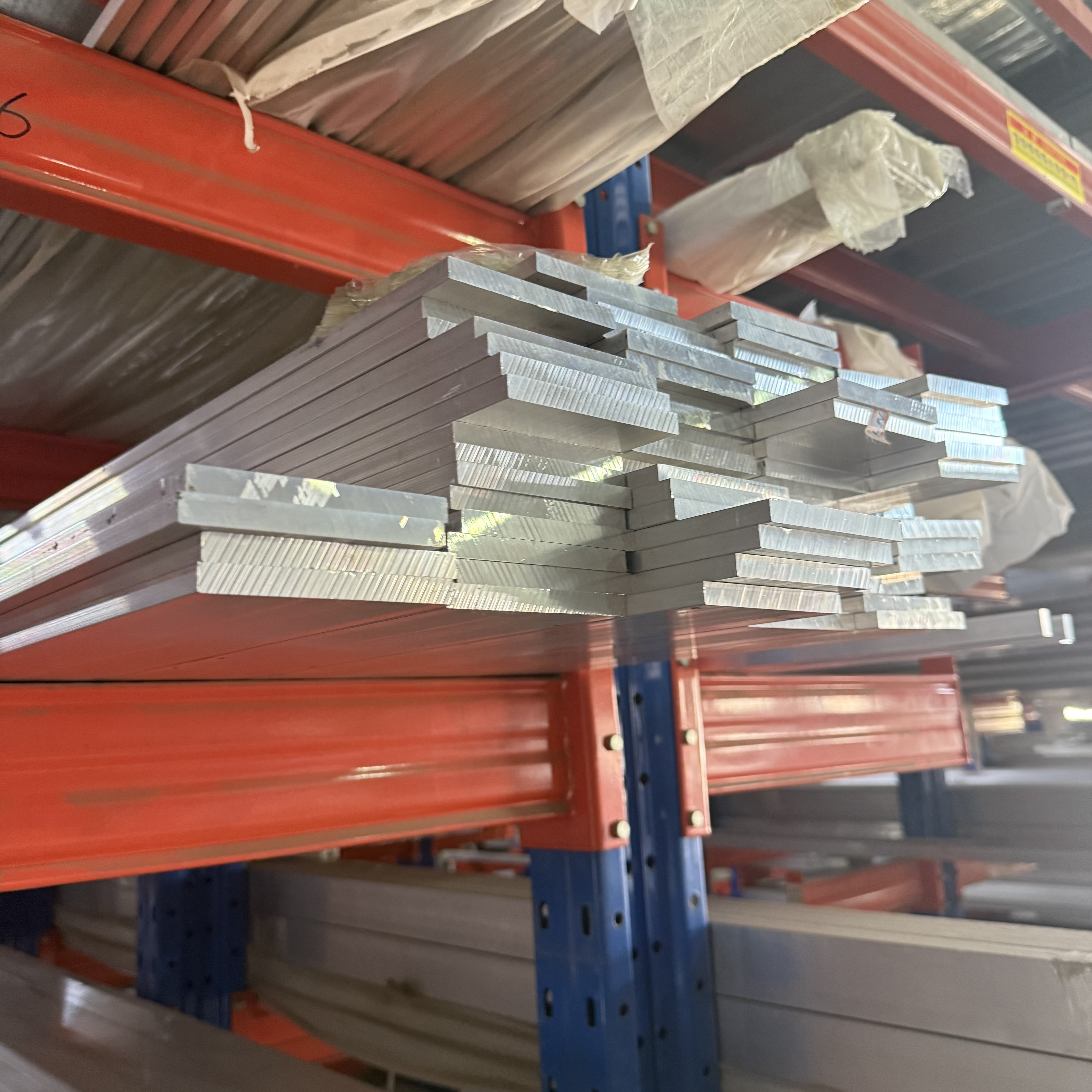 Aluminum flat bar