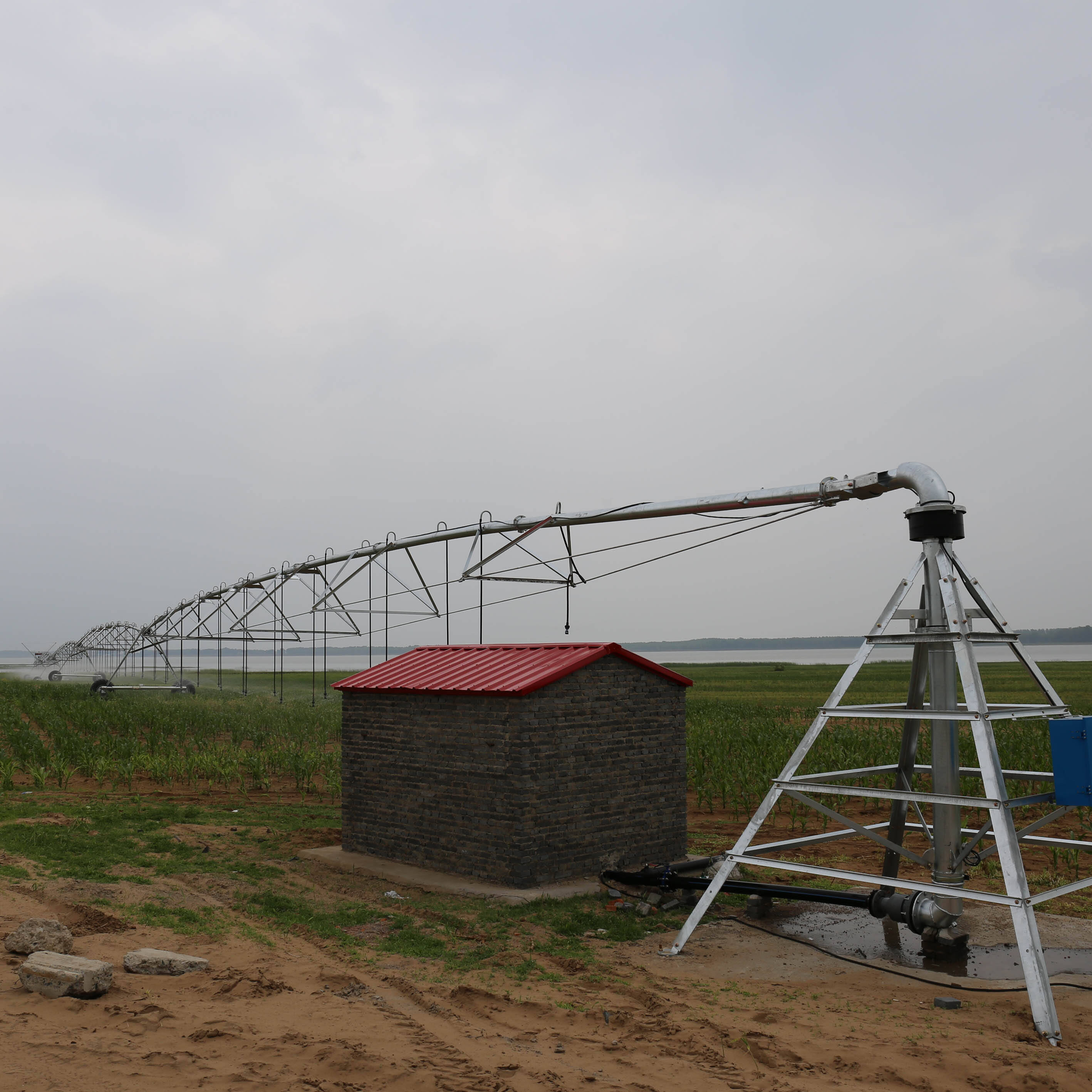Solar center pivot irrigation