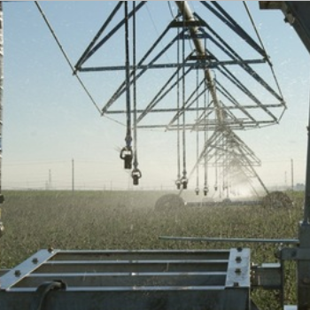 Center pivot irrigation equipment
